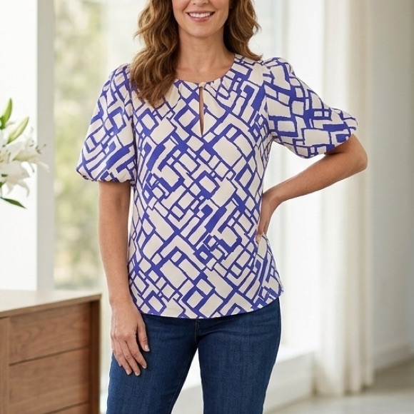 Banana Republic Tops - Banana Republic 100% Silk Puff Sleeve Top Geometric Print Small Office Chic